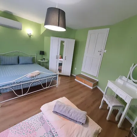 Hancho - Old Center Bed & Breakfast *